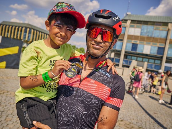 Hod na bidony či jízda zručnosti. Kubík Tour zabaví děti při L'Etape