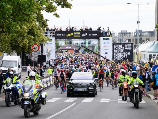 Tisková zpráva: L'Etape Czech Republic 2024 oslnila Contadora, vítězství slavil Fiala