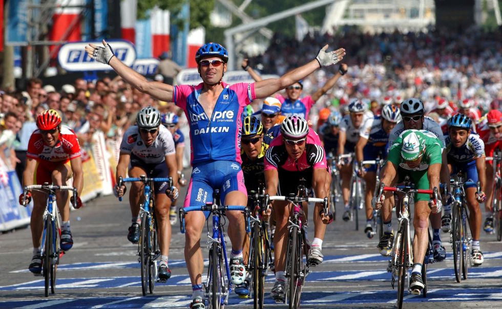 Jan Svorada_TdF_Champs Elysee 2001